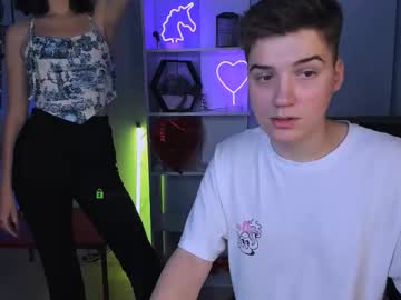 Bella_Cute12 November 05, 2025 Chaturbate stream image