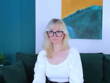 Softsunrise November 05, 2025 Chaturbate stream image