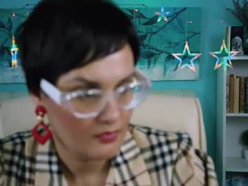 Lauradavidsons November 05, 2025 Chaturbate stream image