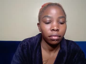 Berries_Lee November 05, 2025 Chaturbate stream image