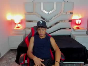 Maxevanns November 05, 2025 Chaturbate stream image