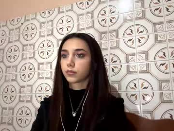 Lilihalvorsen November 05, 2025 Chaturbate stream image