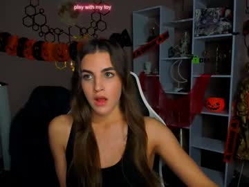 Bella_Cute12 November 06, 2025 Chaturbate stream image