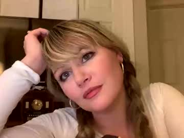 Marciwallace November 06, 2025 Chaturbate stream image