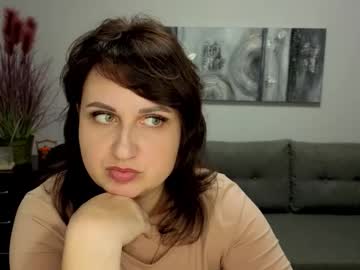 Helen_Rossi November 07, 2025 Chaturbate stream image