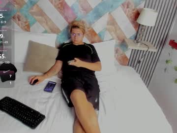 Penelope_Petit November 07, 2025 Chaturbate stream image