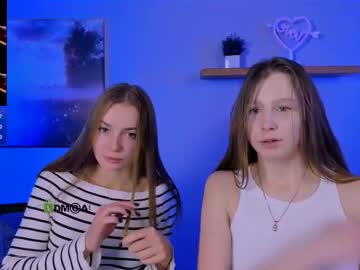 Esme_Moore_ November 07, 2025 Chaturbate stream image