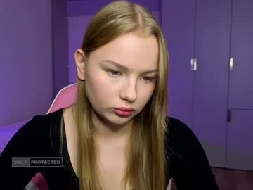 Lunar_Flare November 07, 2025 Chaturbate stream image