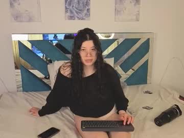 Moonmewmew November 07, 2025 Chaturbate stream image