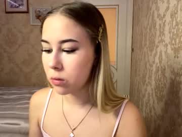Yolondaillovsky November 07, 2025 Chaturbate stream image