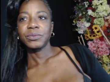 Yhlemina November 07, 2025 Chaturbate stream image