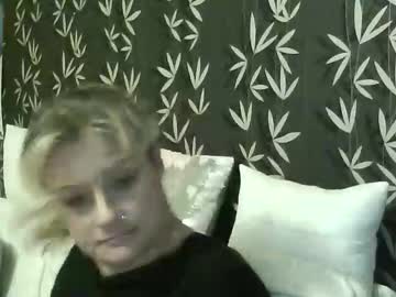 Jakkilouise November 07, 2025 Chaturbate stream image