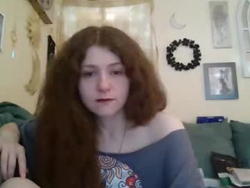 Queencrimsonlvx November 07, 2025 Chaturbate stream image