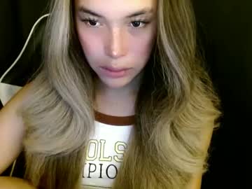Imyour_Queen10 November 08, 2025 Chaturbate stream image