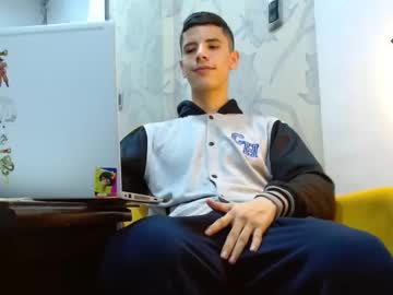 Jhongrey2 November 08, 2025 Chaturbate stream image