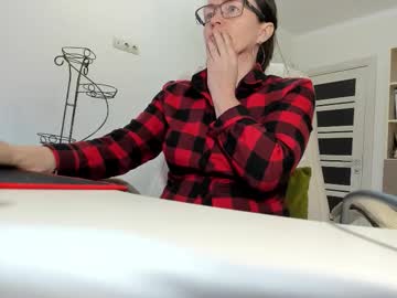 Vika7333 November 08, 2025 Chaturbate stream image