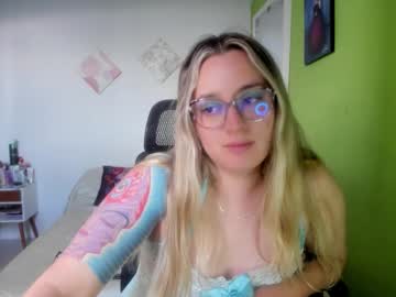 Dalila333 November 08, 2025 Chaturbate stream image