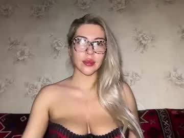 Luxsonyastar November 08, 2025 Chaturbate stream image