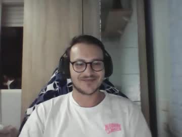 Younromki November 08, 2025 Chaturbate stream image