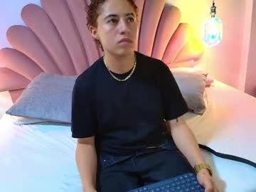 Zukulankurozaki November 09, 2025 Chaturbate stream image