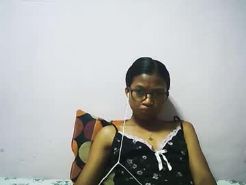 Yalane November 09, 2025 Chaturbate stream image