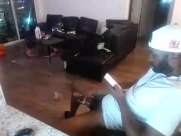 Itsalongnite November 10, 2025 Chaturbate stream image