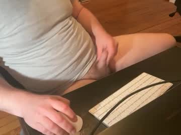 Crackthesky886 November 10, 2025 Chaturbate stream image
