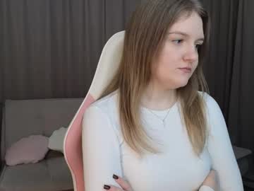 Evettavega November 10, 2025 Chaturbate stream image