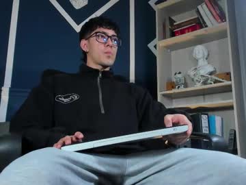 Etham_Wolf_ November 10, 2025 Chaturbate stream image