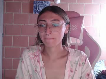 Andrea_Camila November 10, 2025 Chaturbate stream image