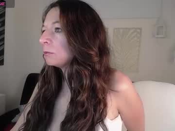 Emmy_Hazel November 10, 2025 Chaturbate stream image
