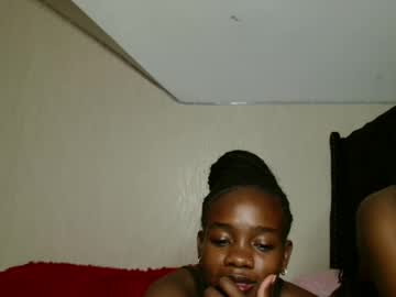 Malani_Malia November 10, 2025 Chaturbate stream image