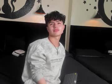 Collinstone November 10, 2025 Chaturbate stream image