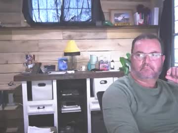 Chadmichaell stream photo from November 10, 2025