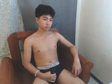 Cristal1xox November 10, 2025 Chaturbate stream image