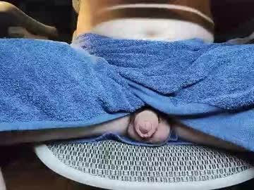 Under_The_Desk40 November 10, 2025 Chaturbate stream image