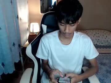 Fineboii_Rey18 November 11, 2025 Chaturbate stream image