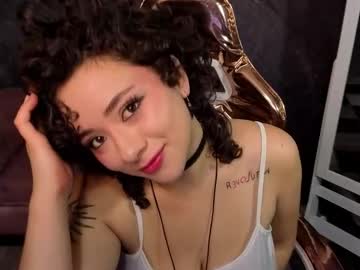 Sunny2_B November 11, 2025 Chaturbate stream image