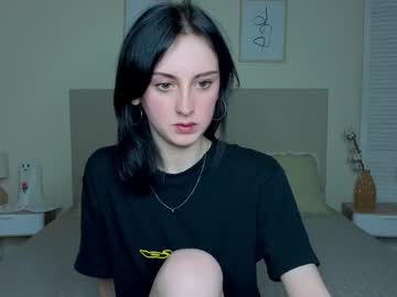 Little_Mollee November 11, 2025 Chaturbate stream image