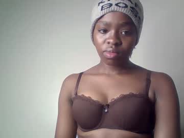 Luckyqueen3 November 11, 2025 Chaturbate stream image