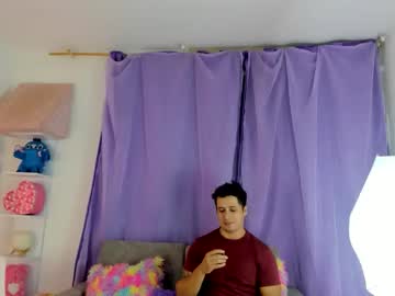 Raiiaan_Torricely stream photo from November 11, 2025