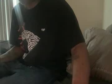 Uglydudefucks November 12, 2025 Chaturbate stream image