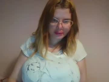 Elenaflirt stream photo from November 12, 2025