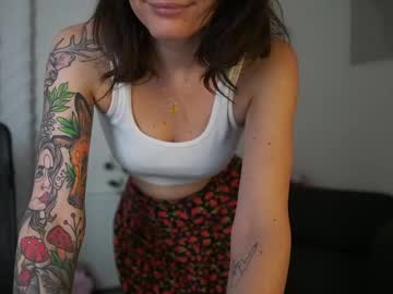 Cute_Ruth November 12, 2025 Chaturbate stream image
