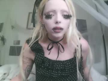 Bl0odsyring3 November 12, 2025 Chaturbate stream image