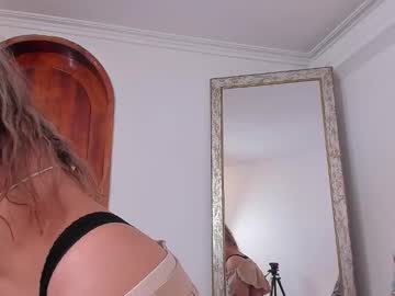 Luna_Sandoval__ November 12, 2025 Chaturbate stream image
