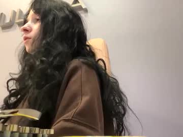 Iloveboobsbitch November 13, 2025 Chaturbate stream image
