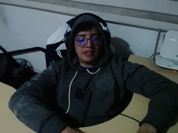 Powerfulzeus2 November 13, 2025 Chaturbate stream image