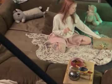 Friend_Zone_ November 13, 2025 Chaturbate stream image