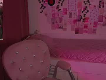 Iwi_Wi_Wi November 13, 2025 Chaturbate stream image